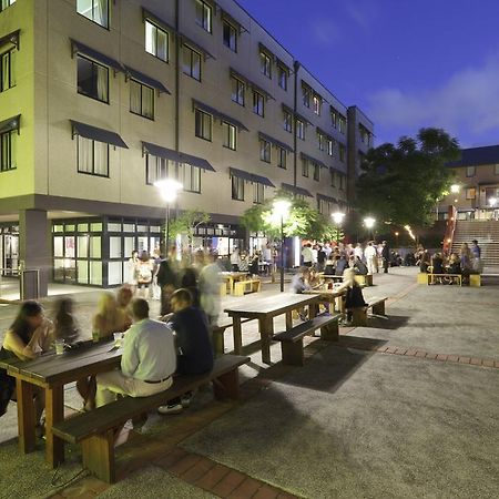 Sydney University Village Екстер'єр фото