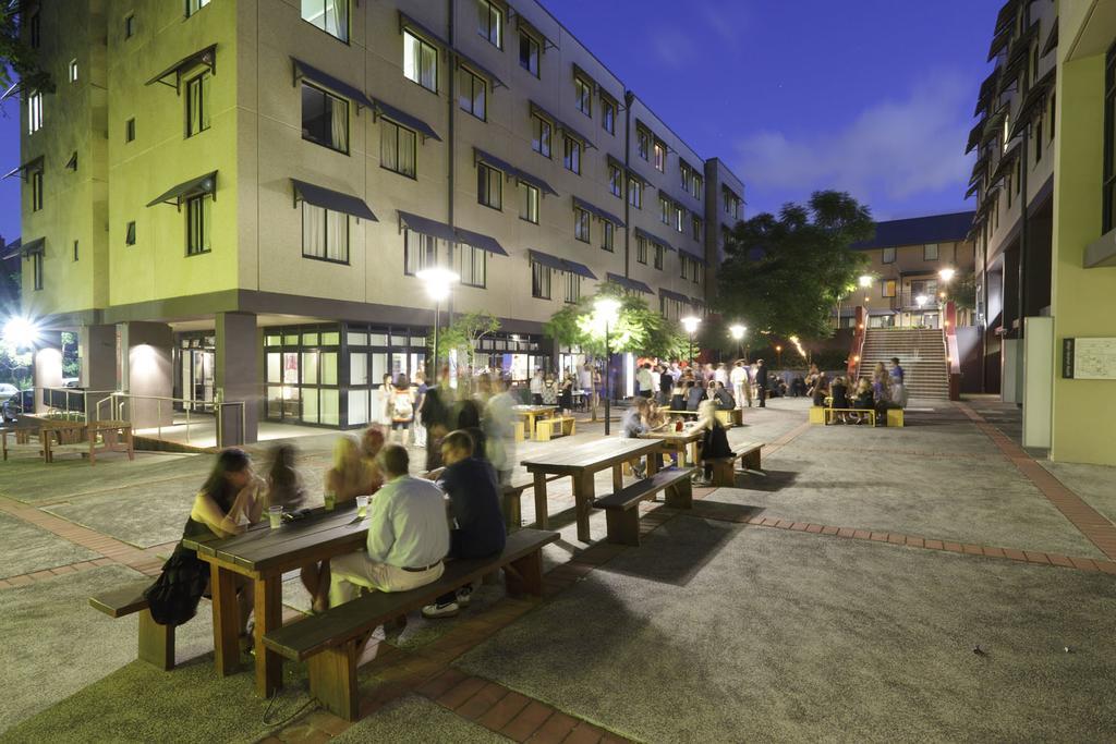 Sydney University Village Екстер'єр фото